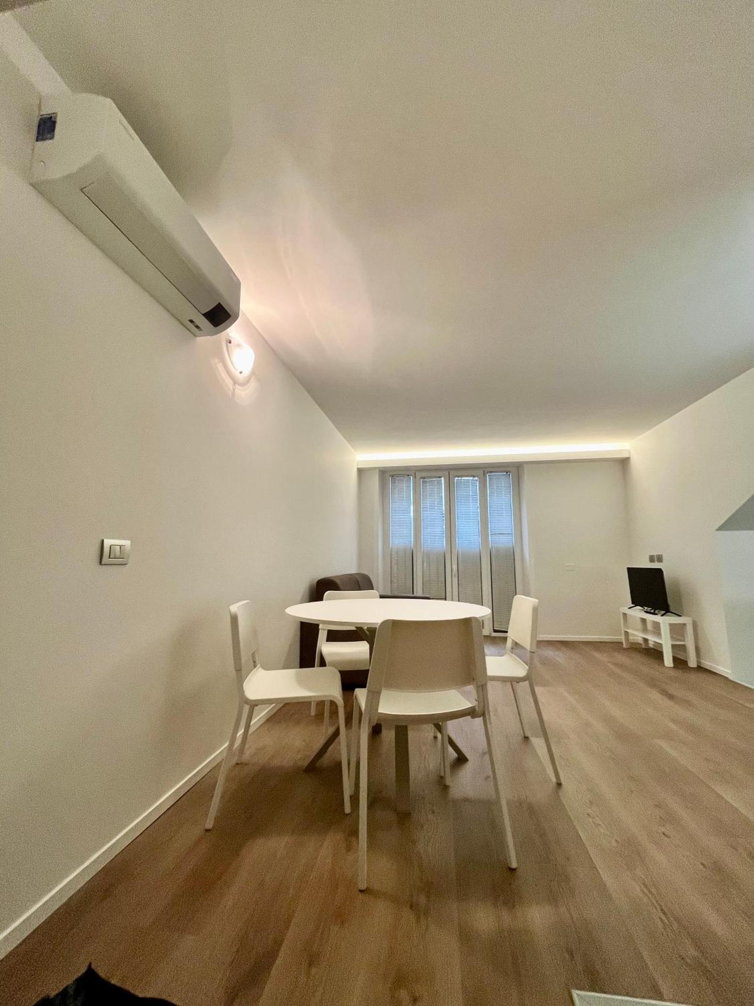 Central Side Apartment Milão Exterior foto